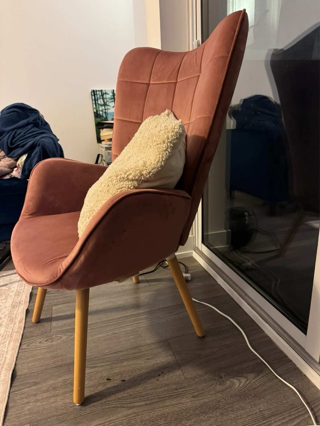 Rose Velvet Accent Chair - photo 2