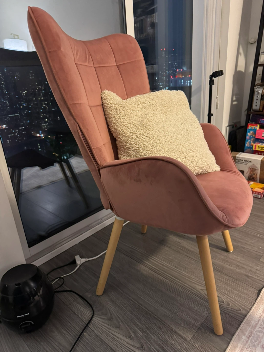 Rose Velvet Accent Chair