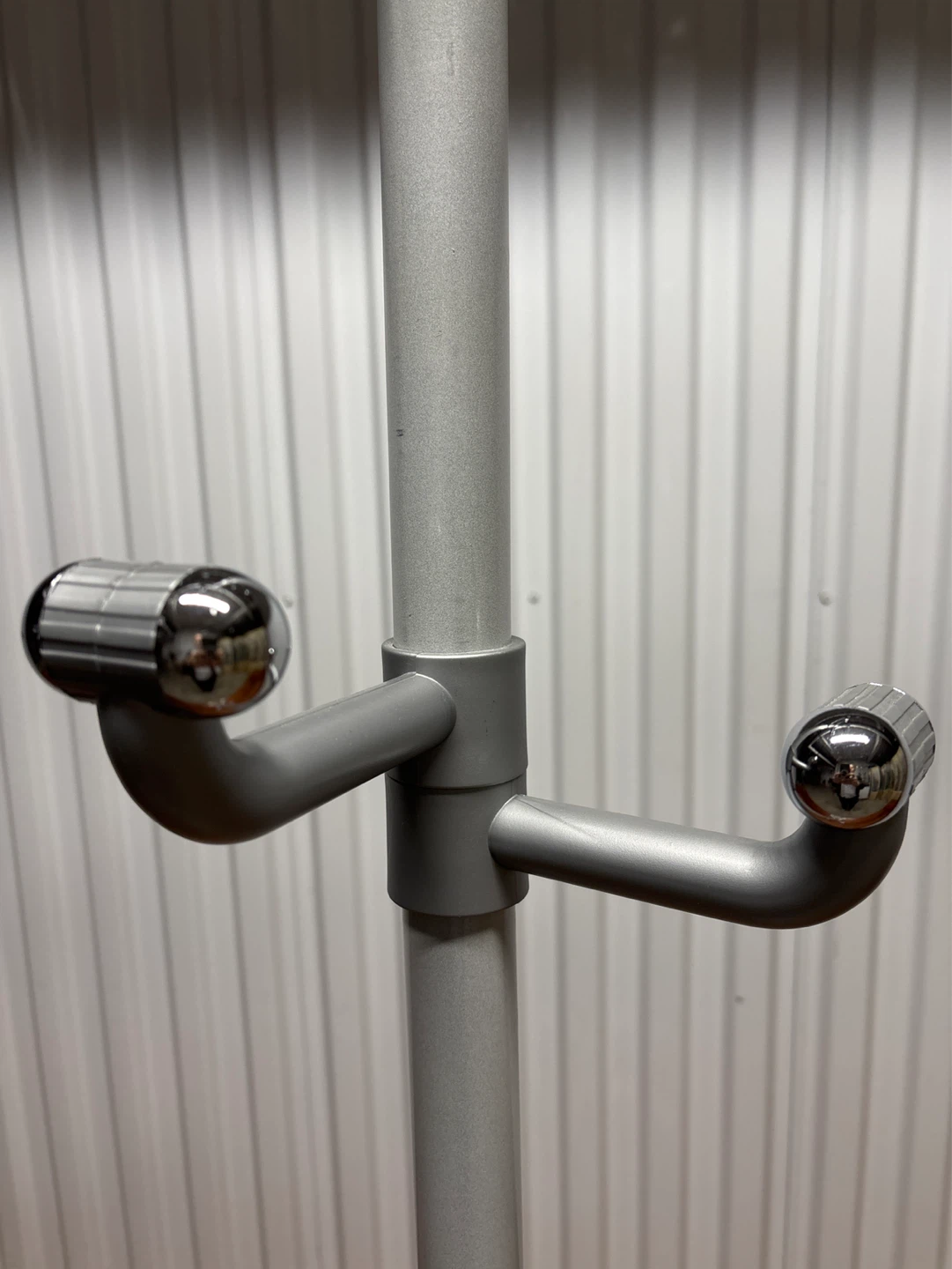 Silver Metal Coat Rack with 8 Hooks - photo 2