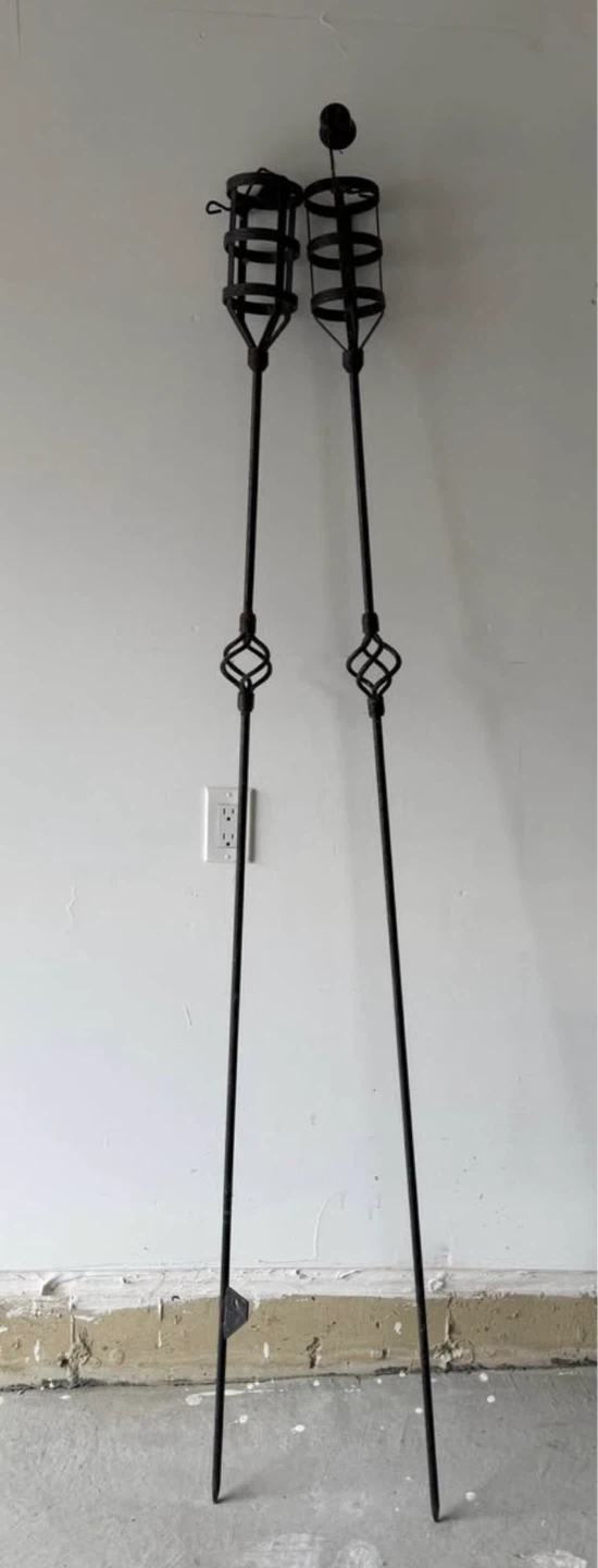Set of 2 Black Metal Torches with Twisted Stems