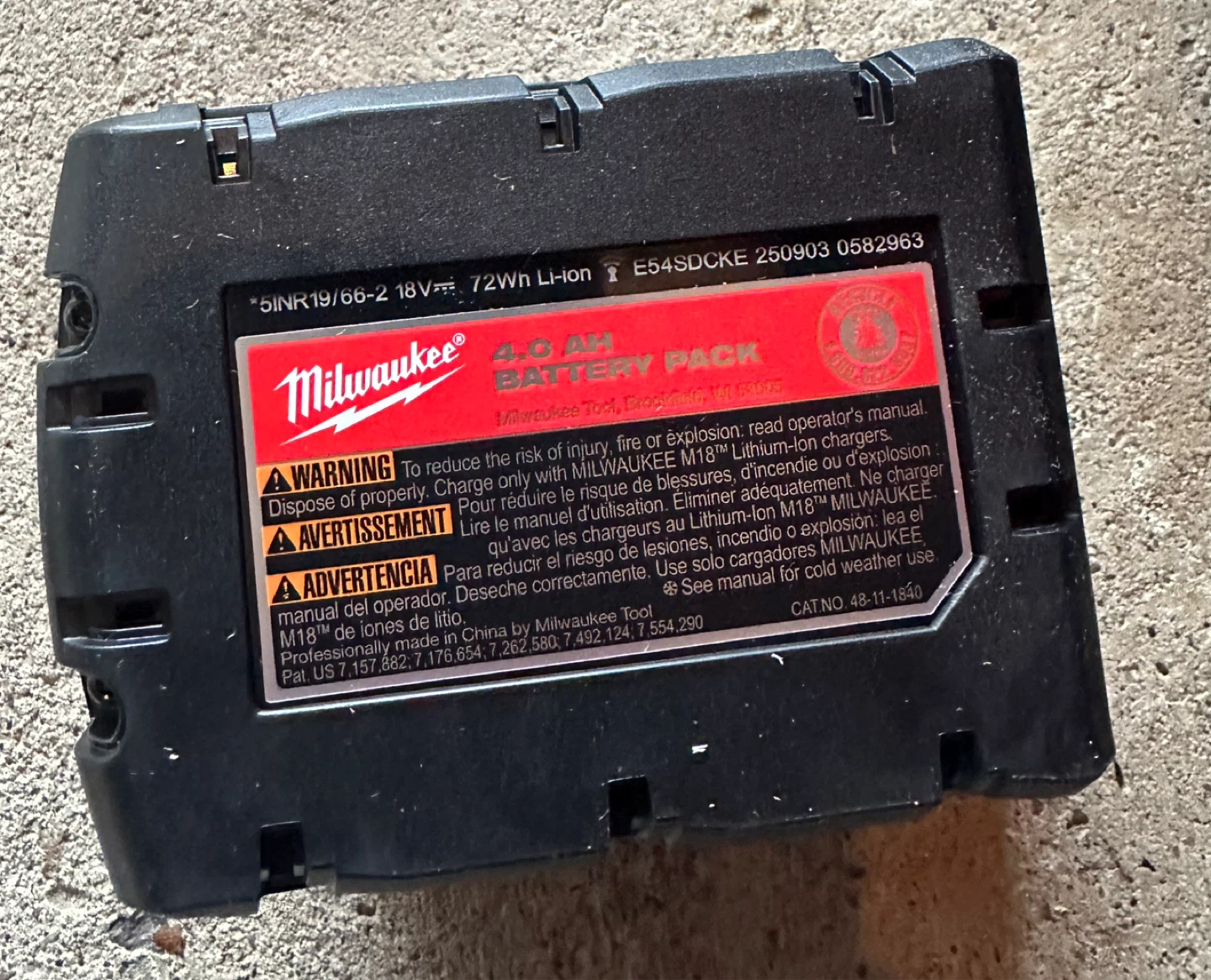 Milwaukee M18 REDLITHIUM XC 4.0 Ah Battery Pack - photo 2