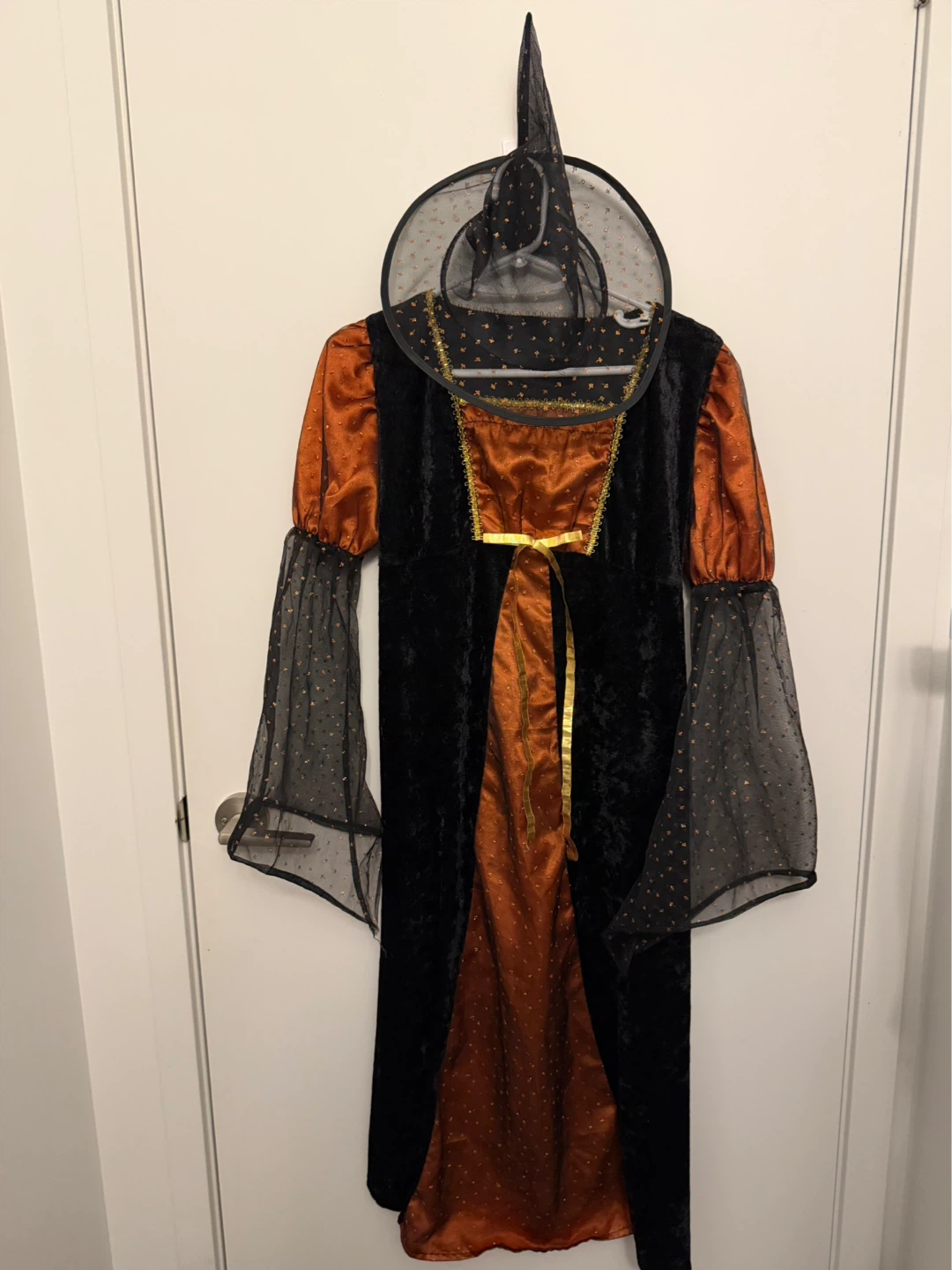 Witch Costume Dress and Hat - photo 2