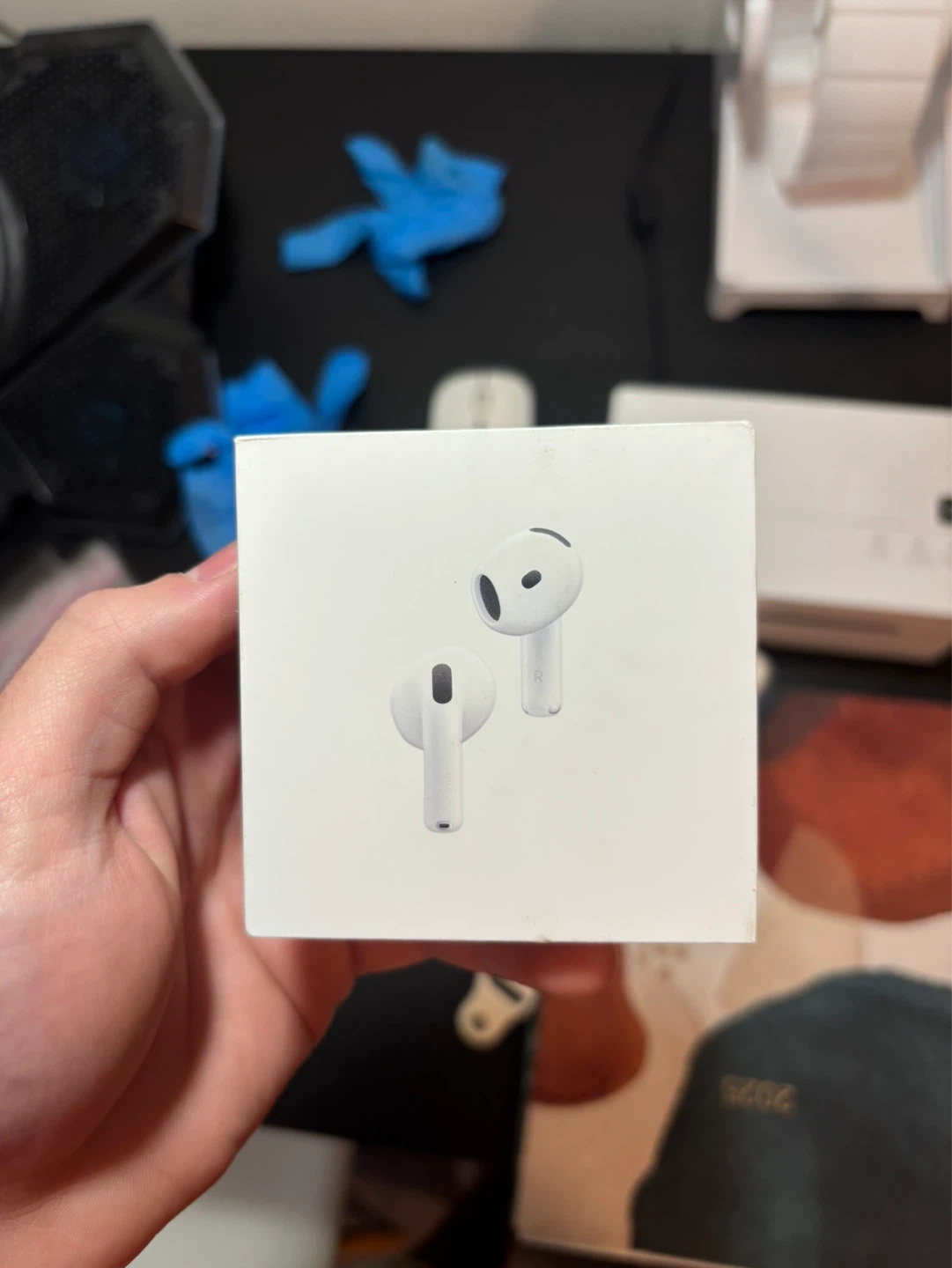 AirPods 4 With Active Noise Cancellation