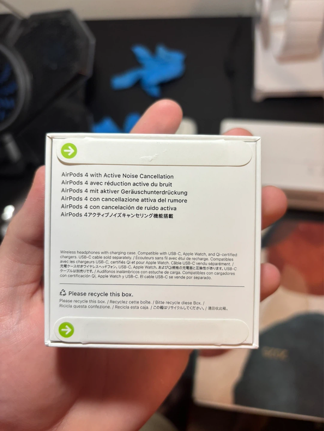 AirPods 4 With Active Noise Cancellation - photo 2