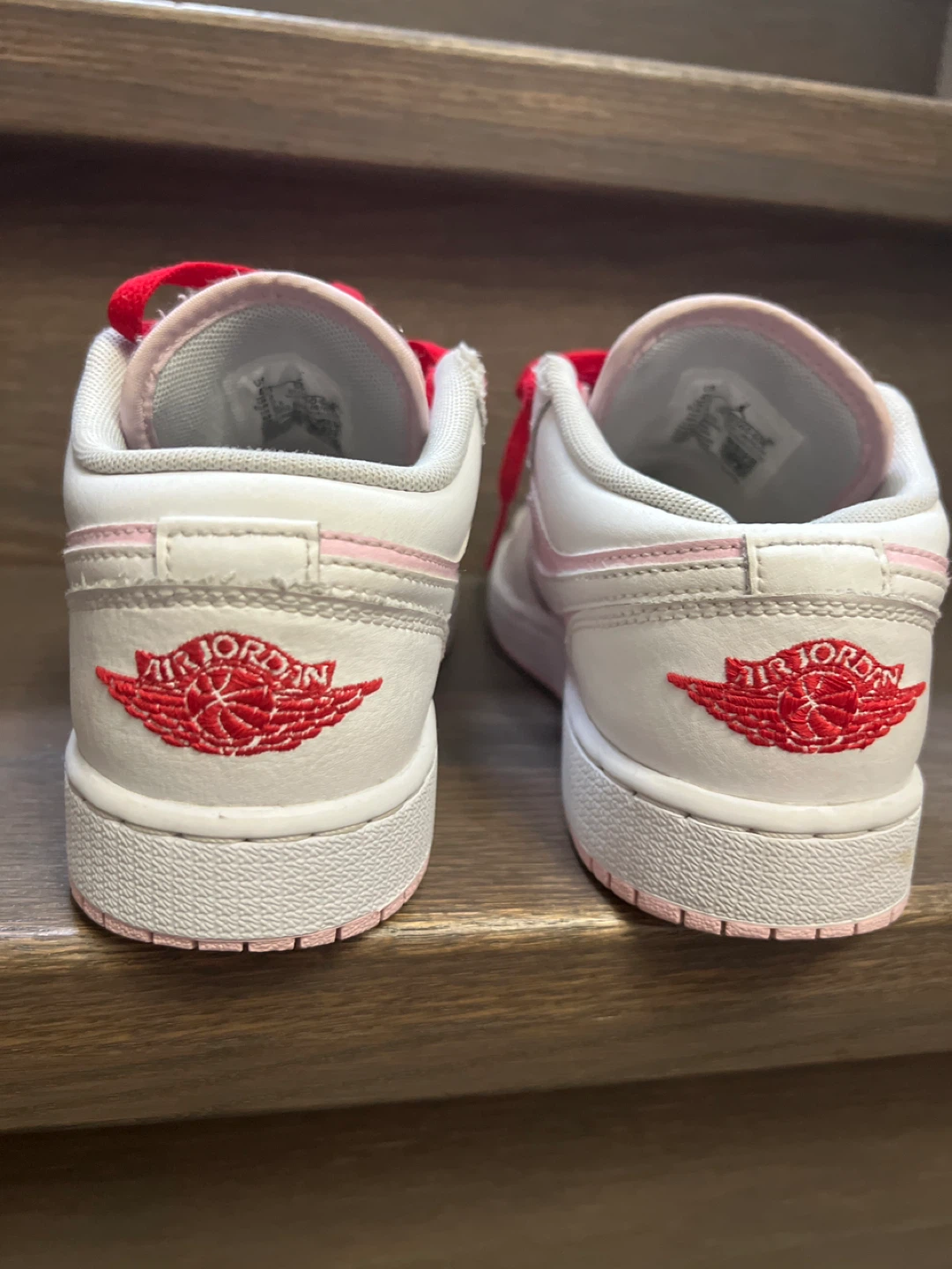 Air Jordan 1 Low SE Pink White Toddler Shoes - photo 2