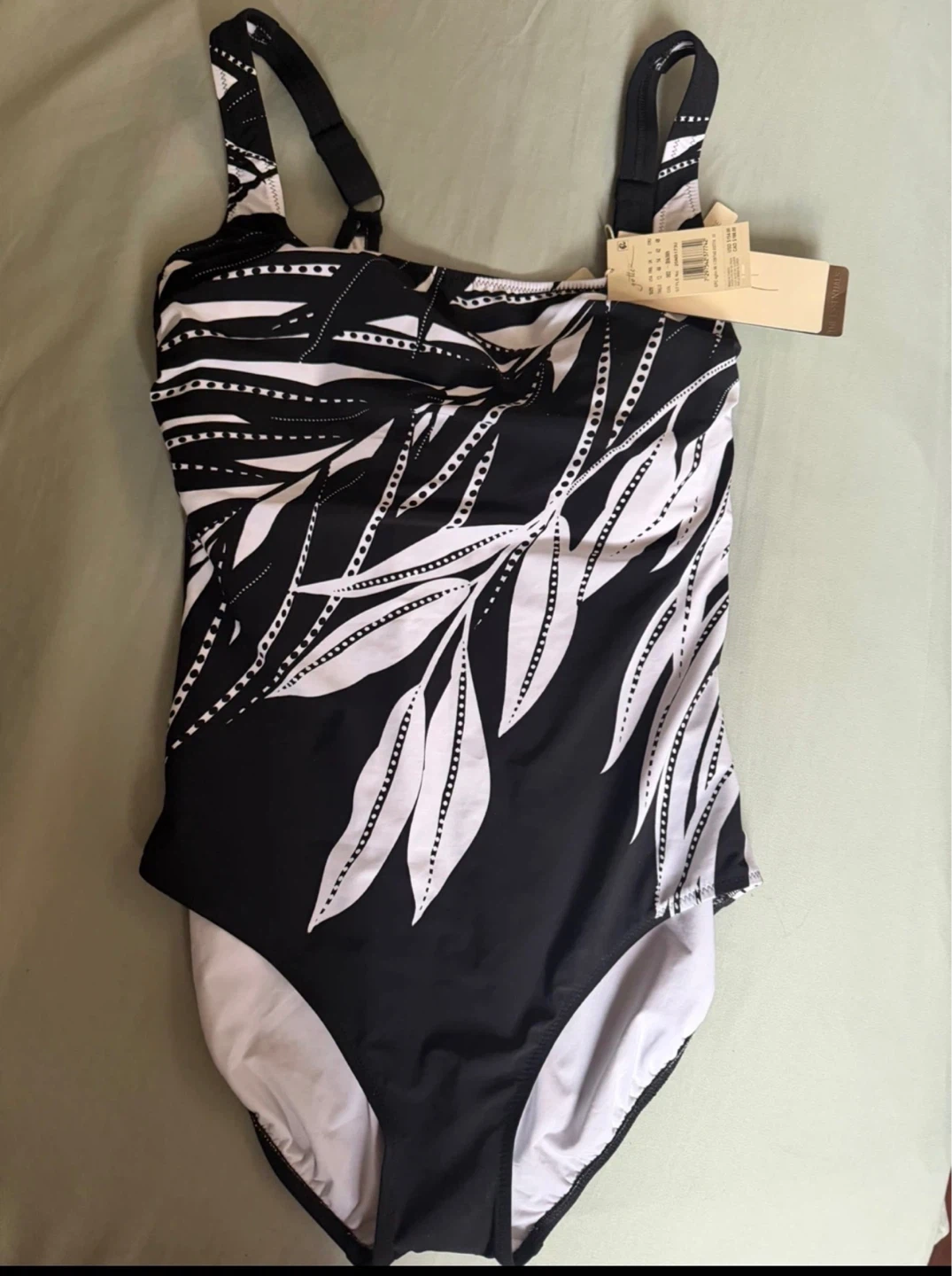 Gottex Women's Black and White Leafy Print One Piece Swimsuit