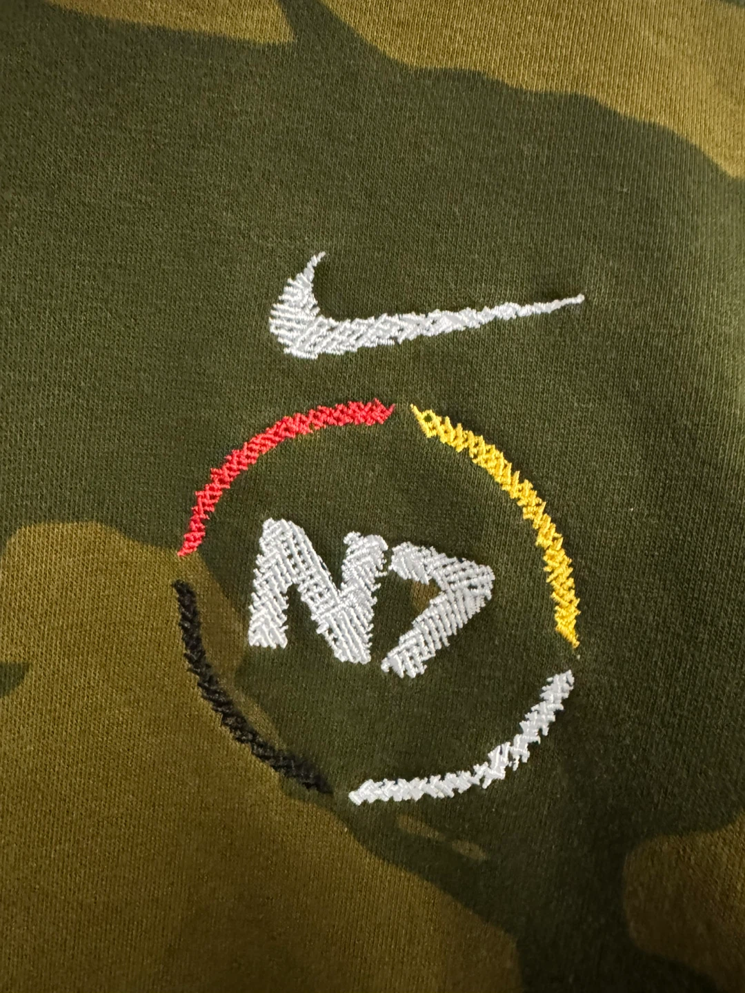 Nike N7 Camo Fleece Hoodie (XL mens) - photo 2