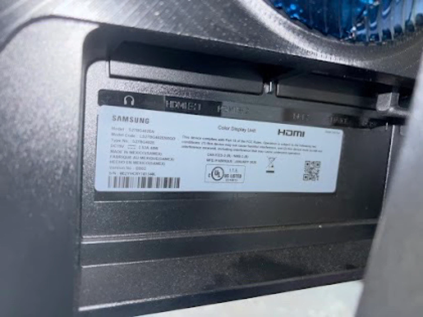 Samsung 27" Odyssey G3 Gaming Monitor - photo 4