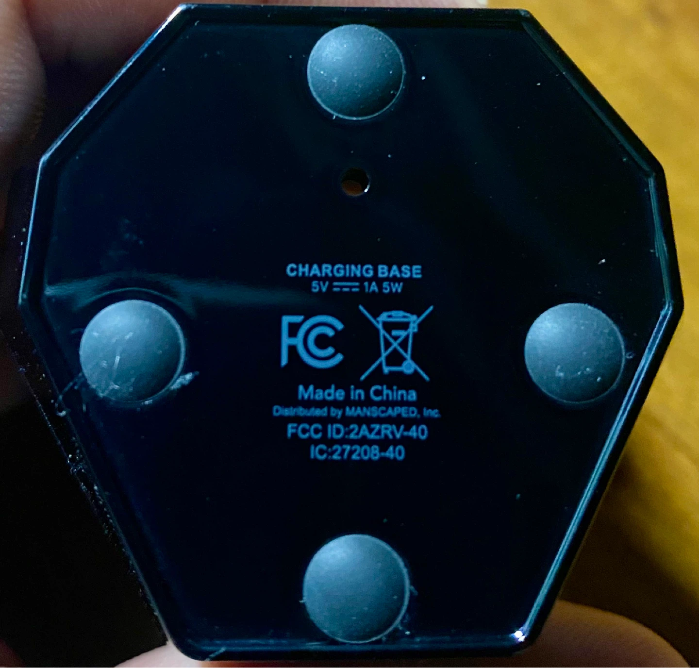 MANSCAPED Charging Base with USB-C Cable - photo 4