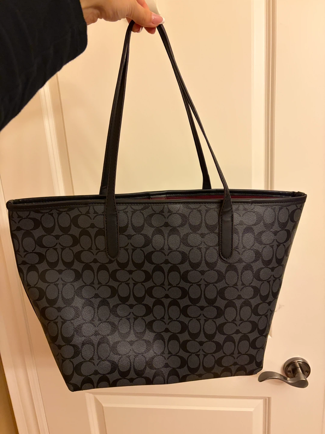 PENDING Coach Tote Bag - photo 2