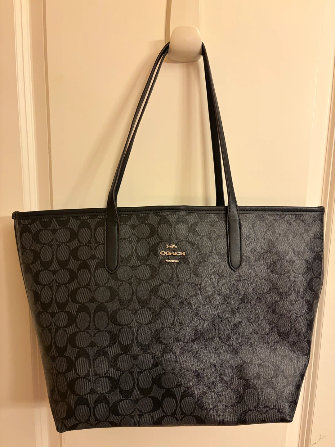 PENDING Coach Tote Bag
