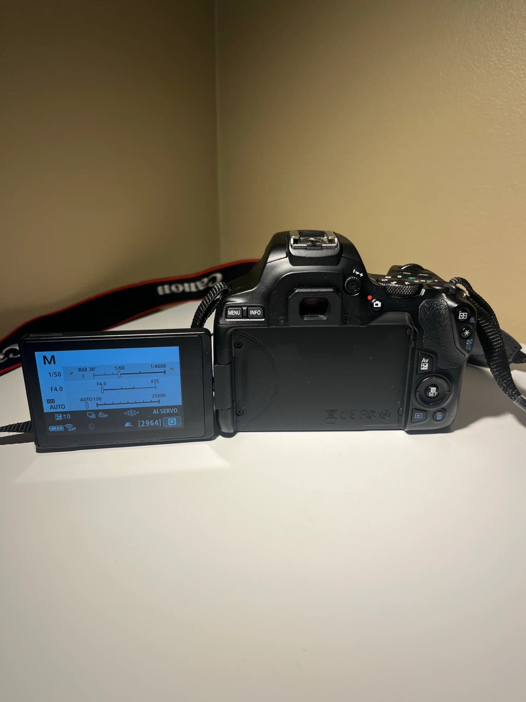 Canon EOS Rebel SL3 DSLR Camera with 18-55mm Lens - photo 2