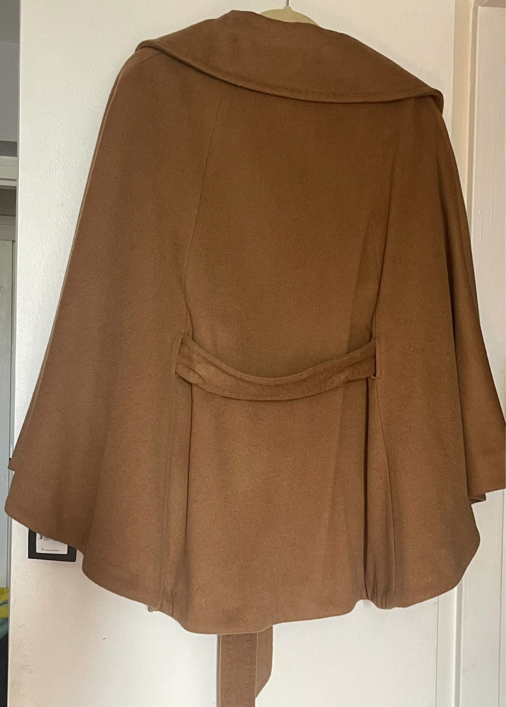 Ellen Tracy Women's Caramel Cape Coat Size S - photo 3