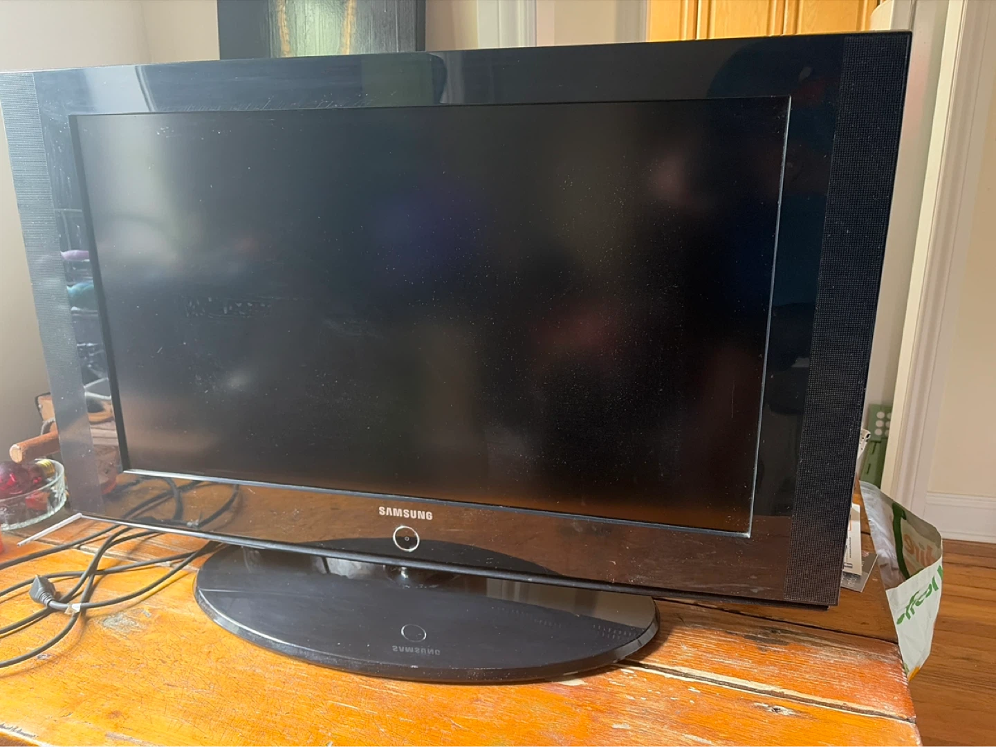 Samsung Flat Screen TV