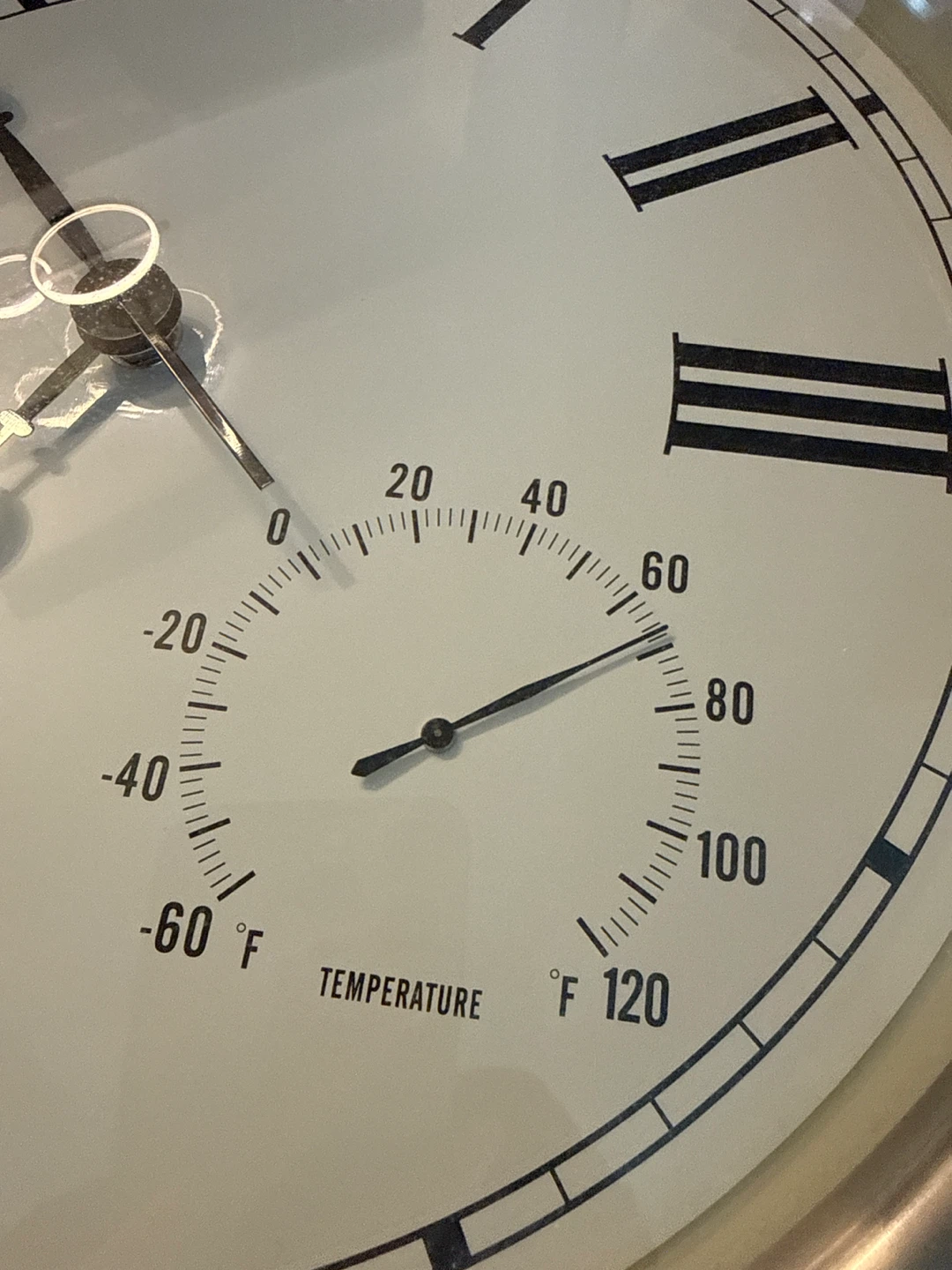 Pottery Barn Wall Clock with Thermometer & Hygrometer - photo 3