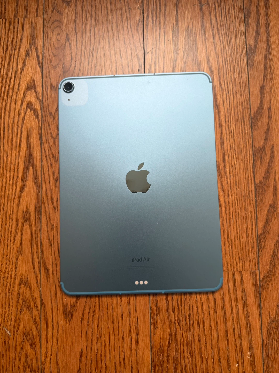 Apple iPad Air (5th Generation) Wi-Fi + Cellular 64GB - photo 4