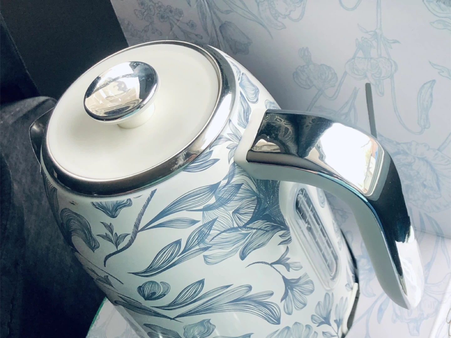 NEW Dwell Studio Electric Kettle 1.7L 1500W Floral - photo 2