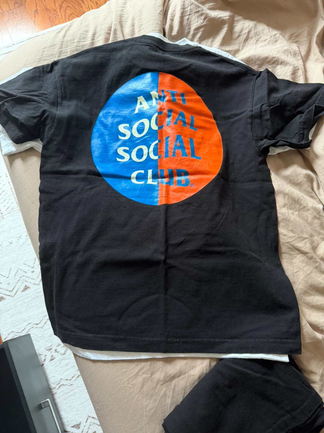 Anti Social Social Club Split Circle Tee - Black - Size M - photo 2