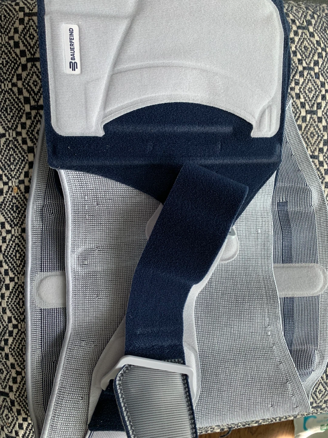 Bauerfeind LumboTrain Back Brace - photo 4