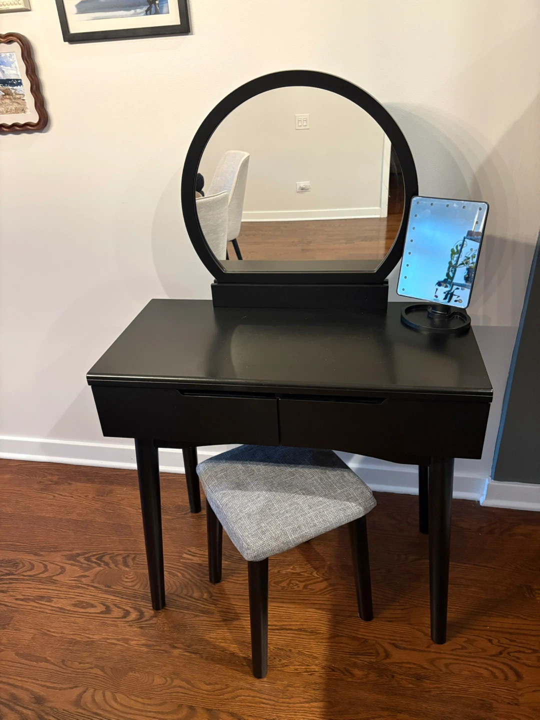 Black Vanity Desk with Round Mirror and Stool