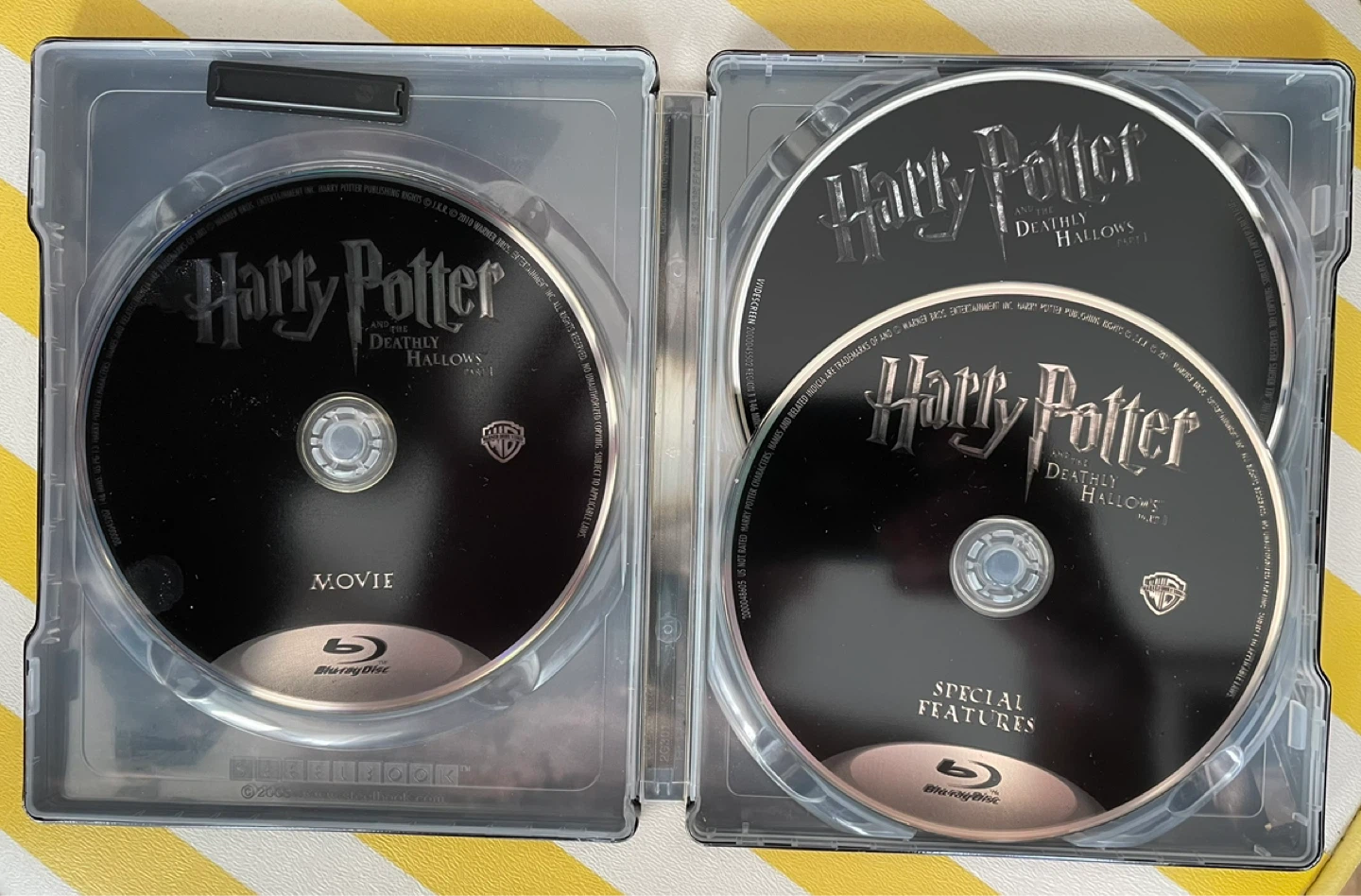 Harry Potter And The Deathly Hallows Part 1 Steelbook - photo 3