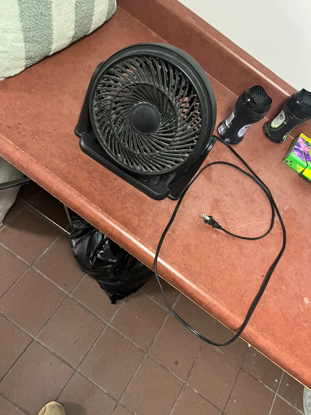 Chung Yuan Electric 9" Table Fan