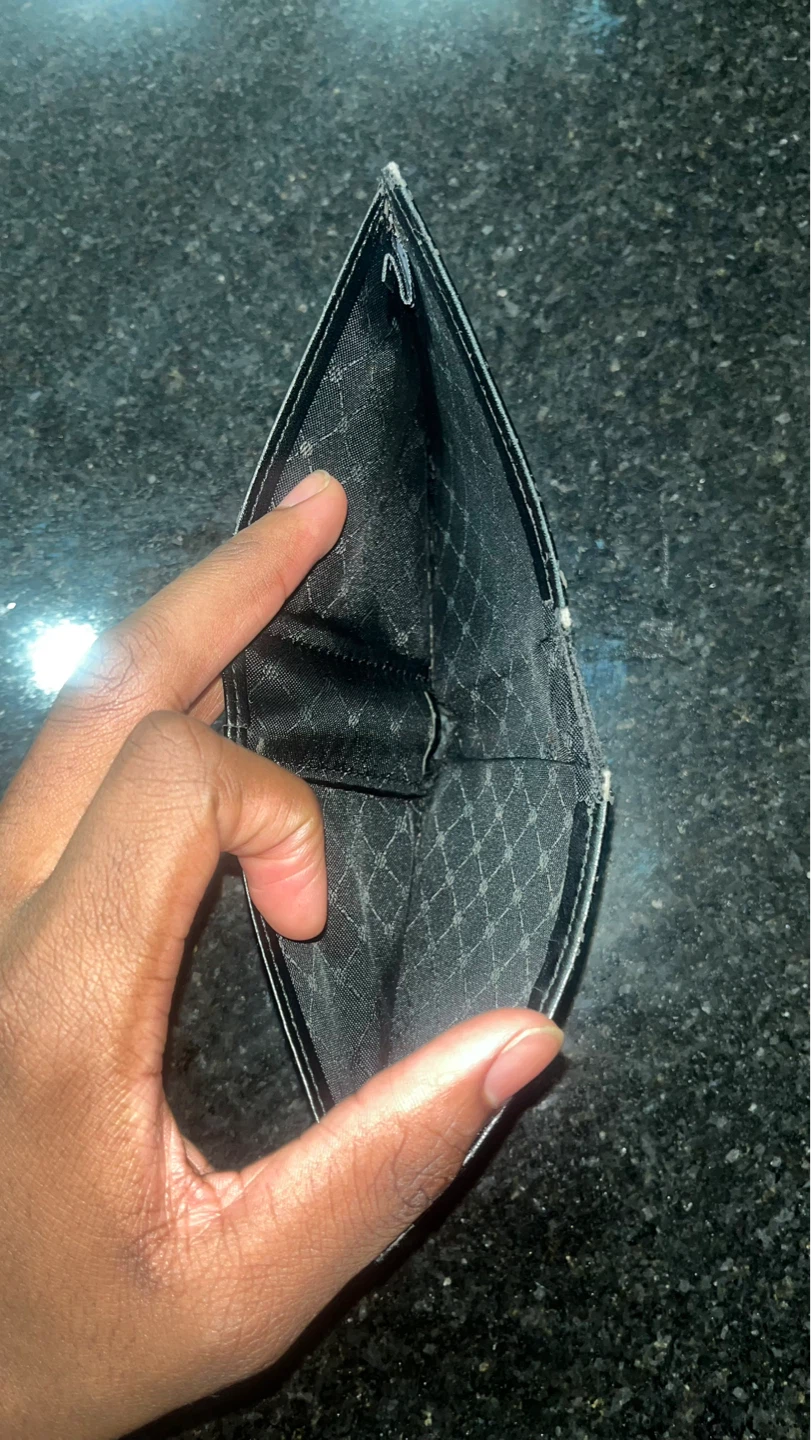 Perry Ellis Black Leather Bifold Wallet - photo 3