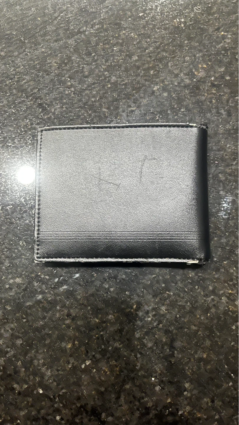 Perry Ellis Black Leather Bifold Wallet
