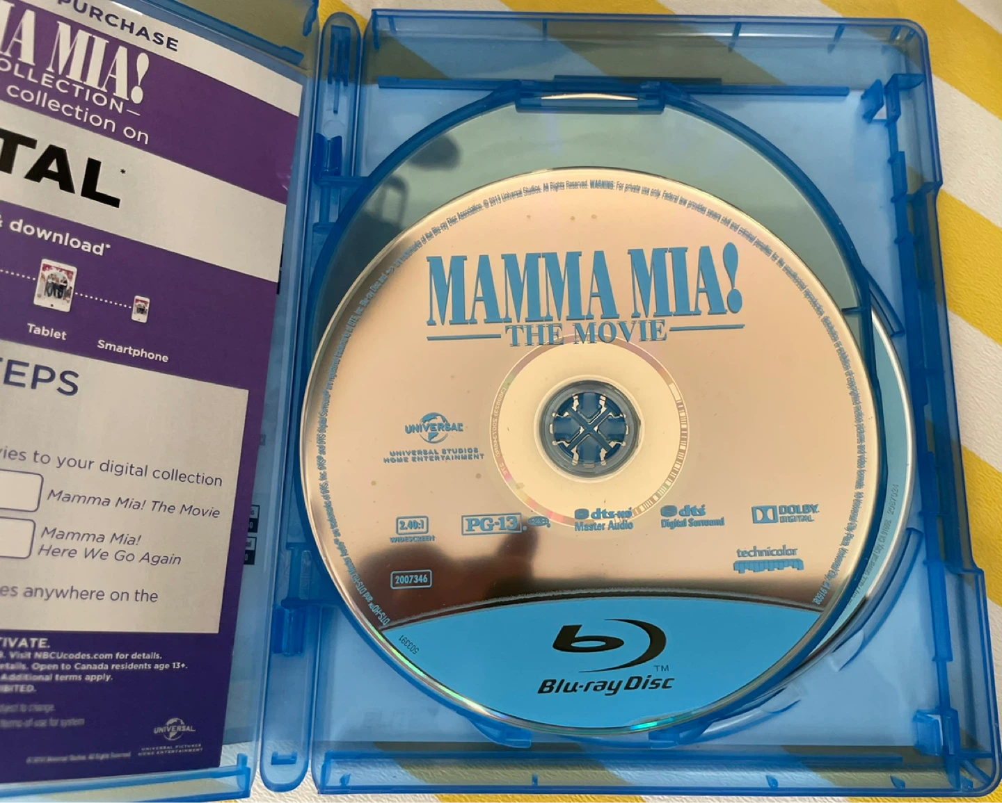 Mamma Mia 2 Movie Collection Blu Ray Set - photo 3