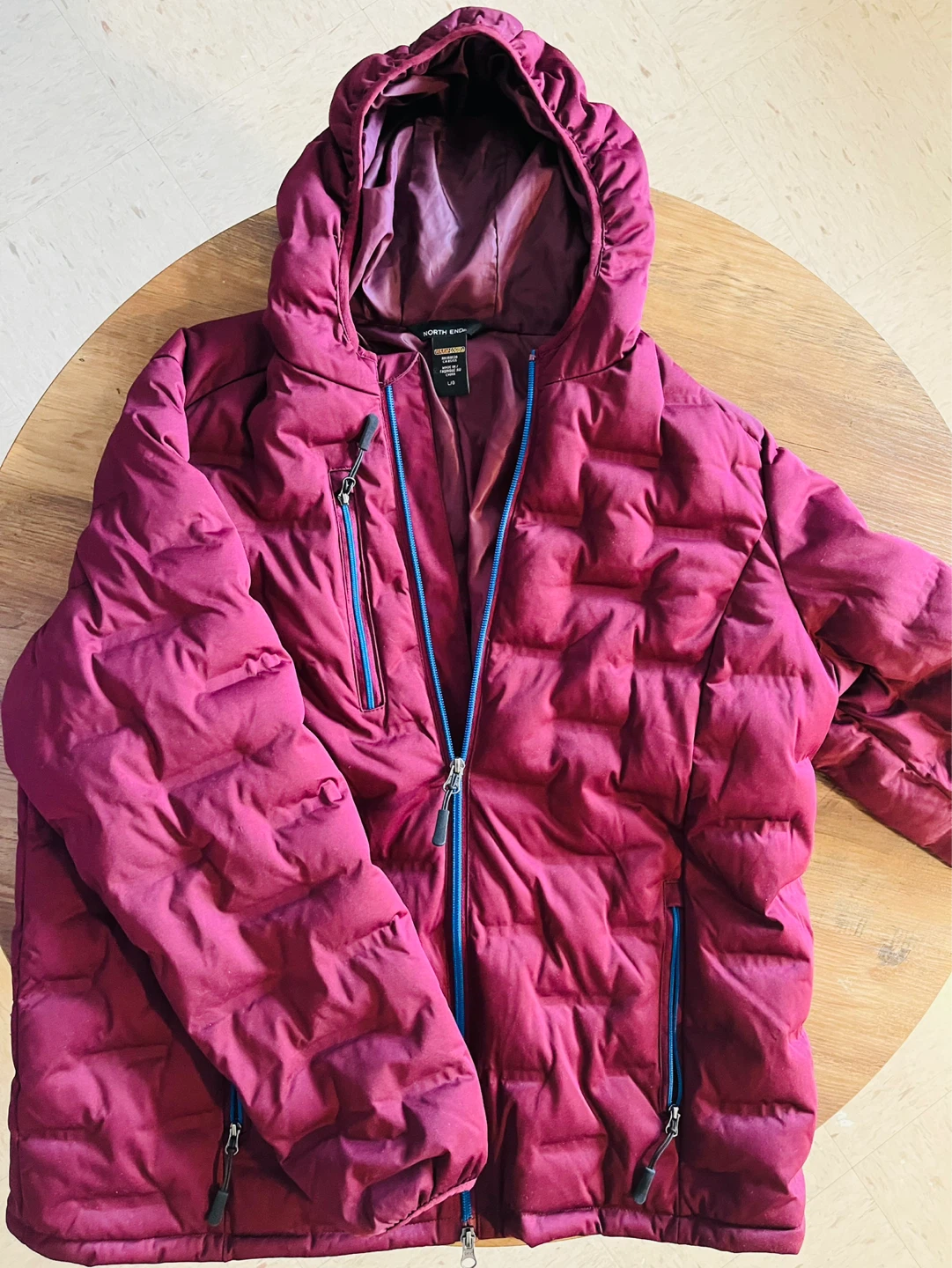 North End Puffer Jacket - Size L