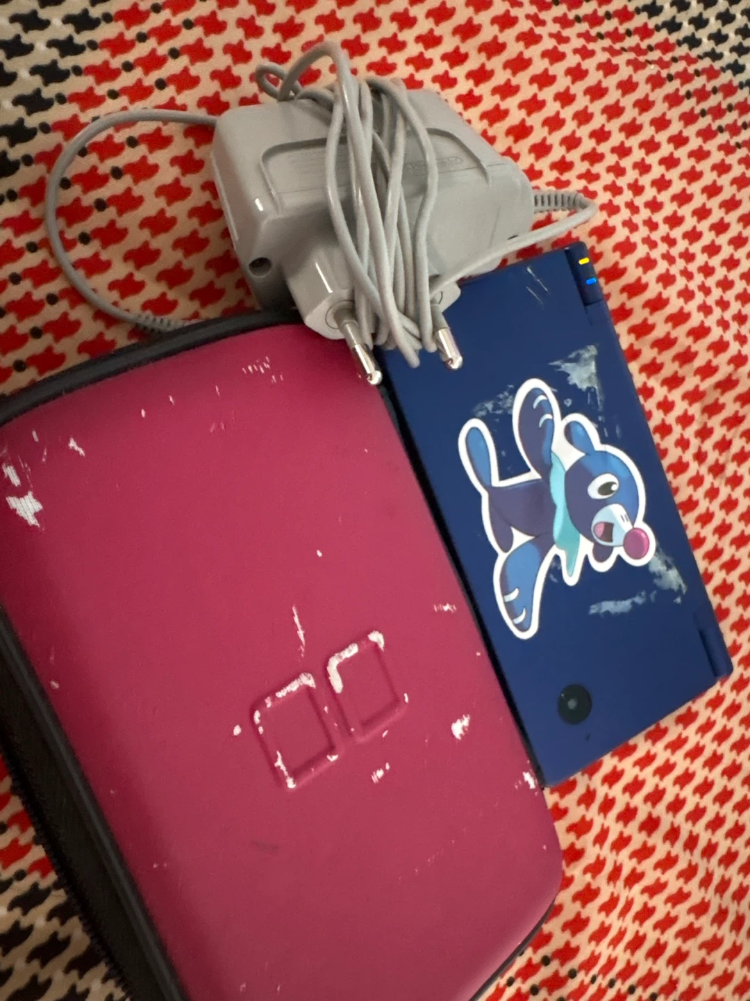Nintendo DS i console + Games, Charger and Portable - photo 2