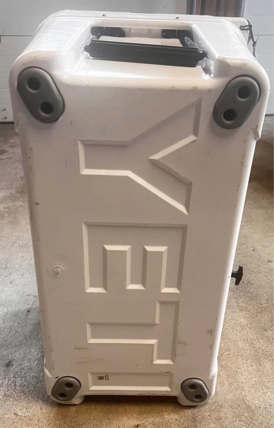 Yeti Tundra 65 Cooler - photo 5