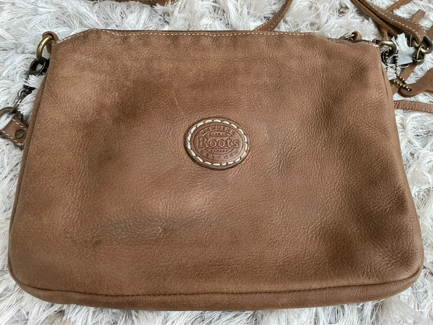 Women’s Roots Brown Soft Leather Shoulder Purse - photo 2