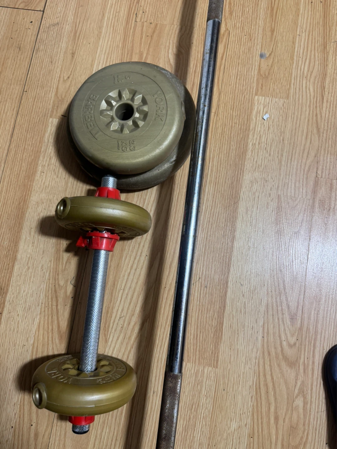 York Barbell Set with 2 Dumbbells and Weights - photo 2