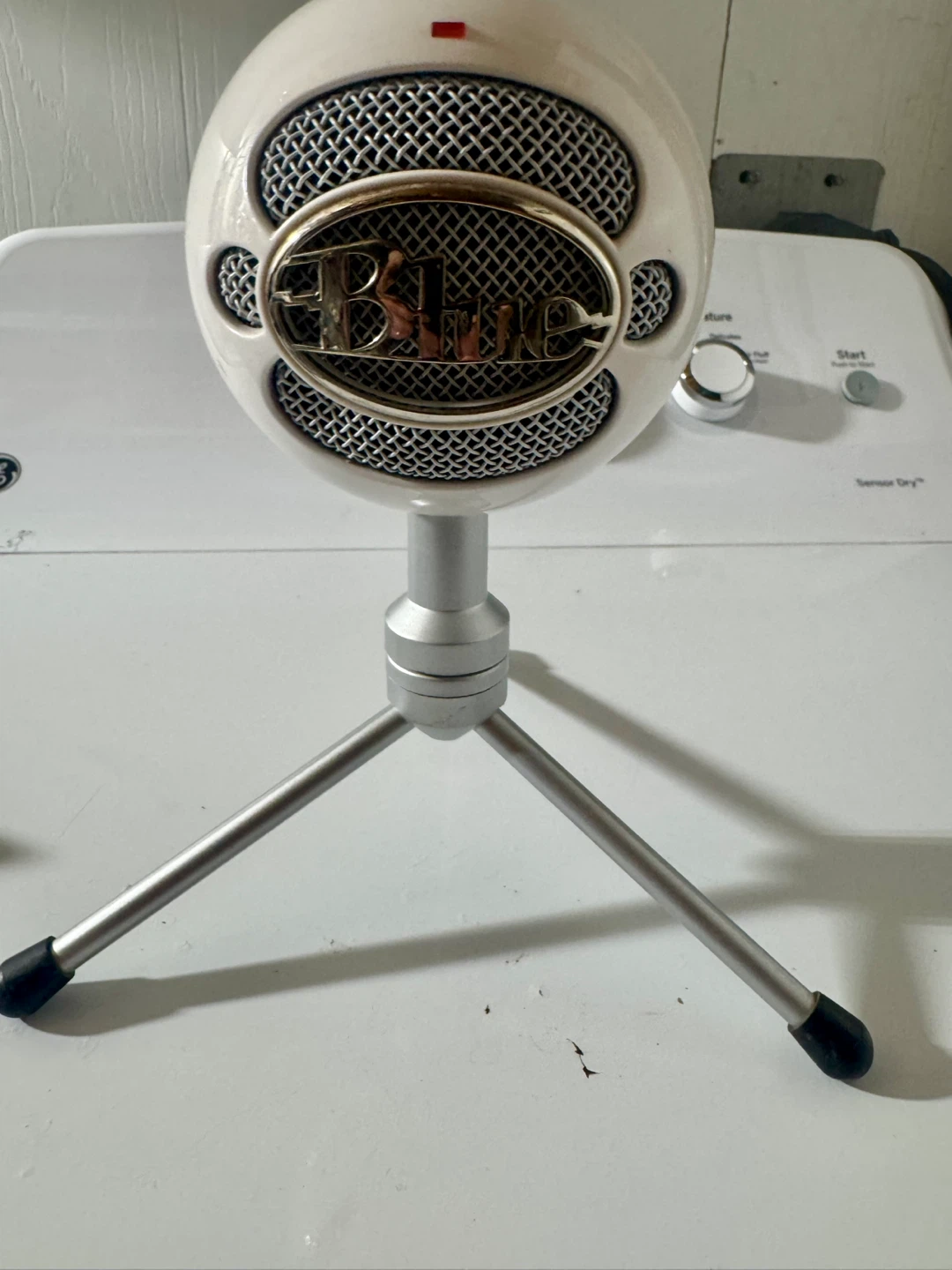 Blue Snowball iCE Condenser USB Microphone - White - photo 3