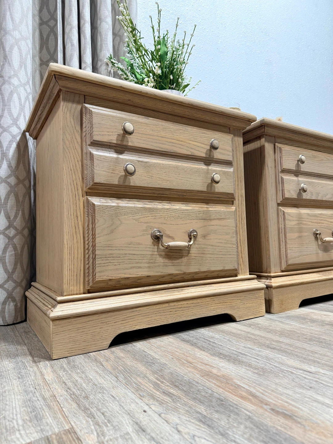 Rustic Farmhouse Style Nightstands / Side Table Set - photo 3