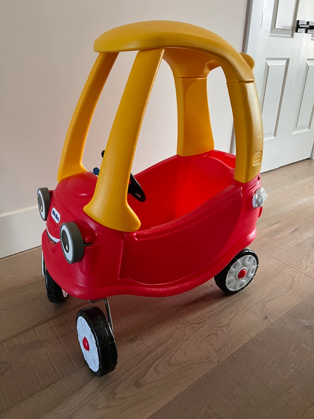 Little Tikes Cozy Coupe Ride-On Toy Car