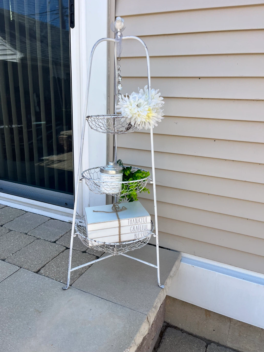 SHABBY CHIC 3 BASKET STAND