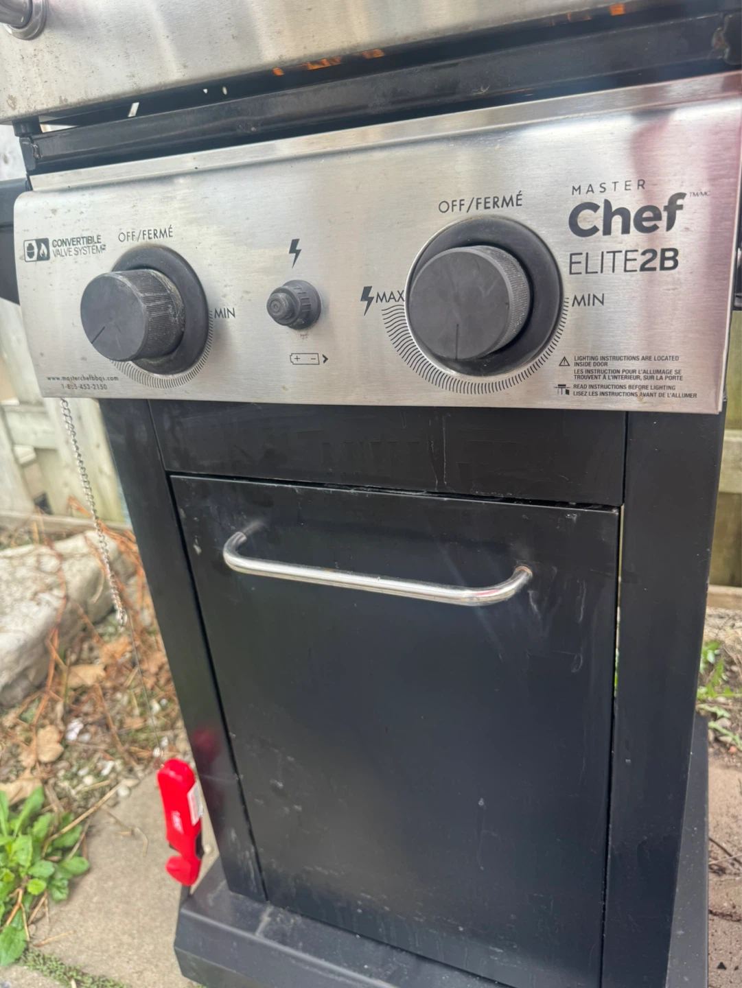 Master Chef Elite 2B Propane Grill - photo 3