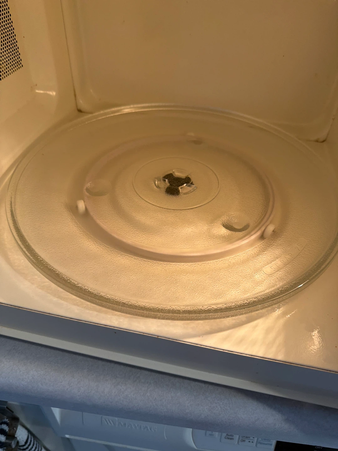 Panasonic Countertop Microwave Oven - photo 3