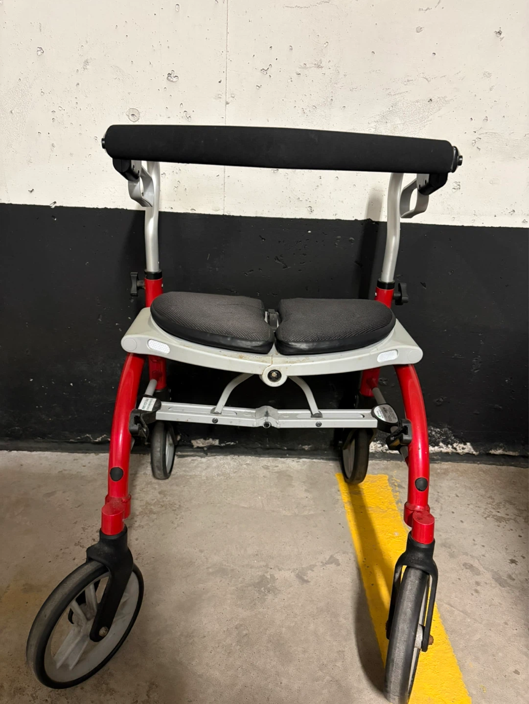 Red and Silver Walker with Seat - photo 3