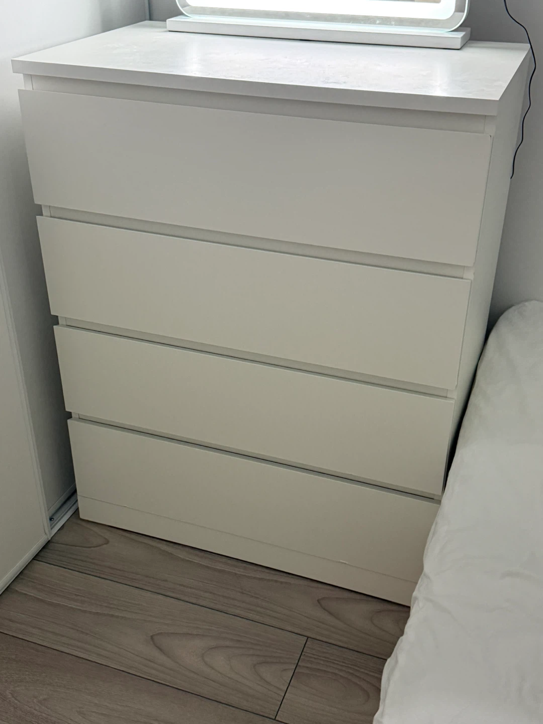 Ikea MALM White 4-drawer dresser (move-out sale) - photo 2