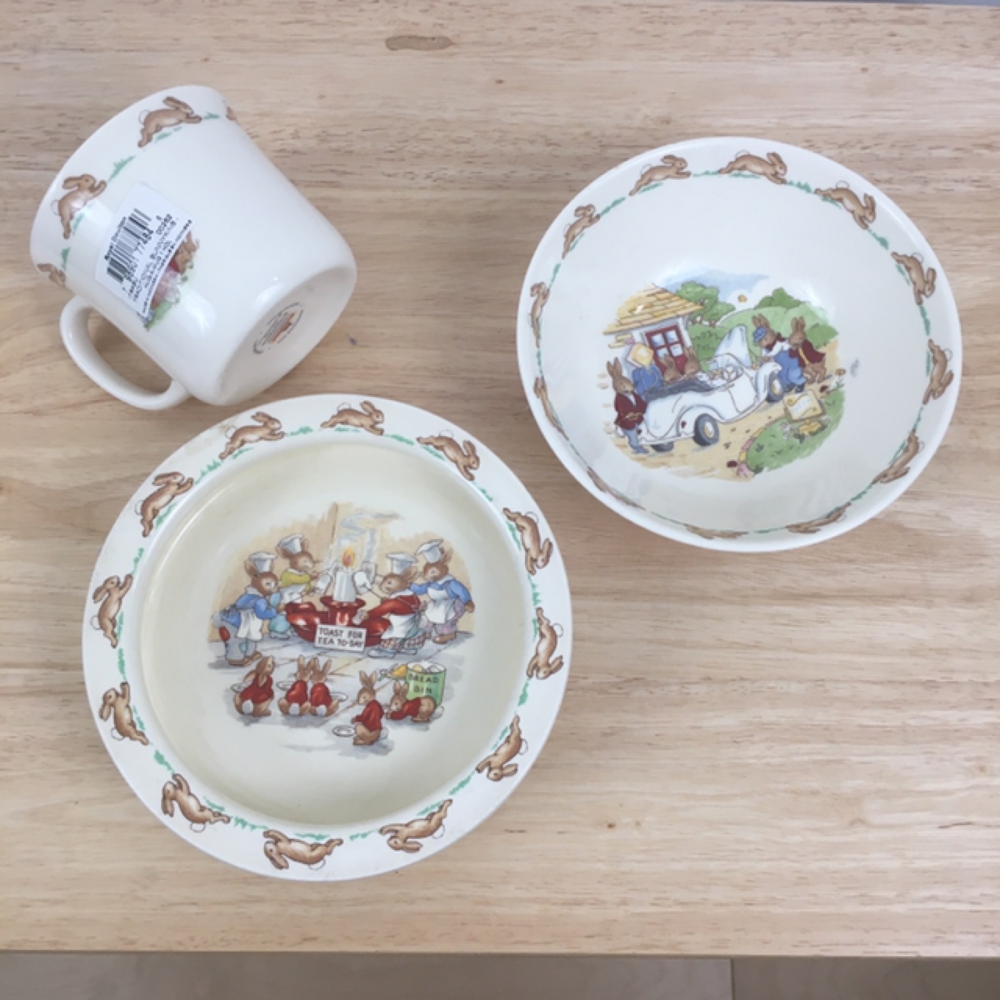Bunnykins Peter Rabbit Dish Set
