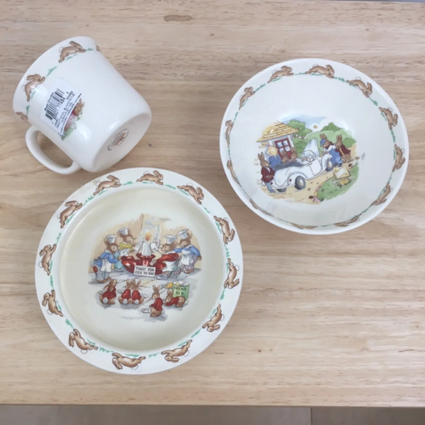Bunnykins Peter Rabbit Dish Set