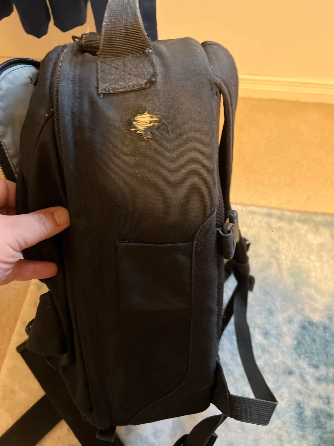 Lowepro Black Camera Backpack - photo 3
