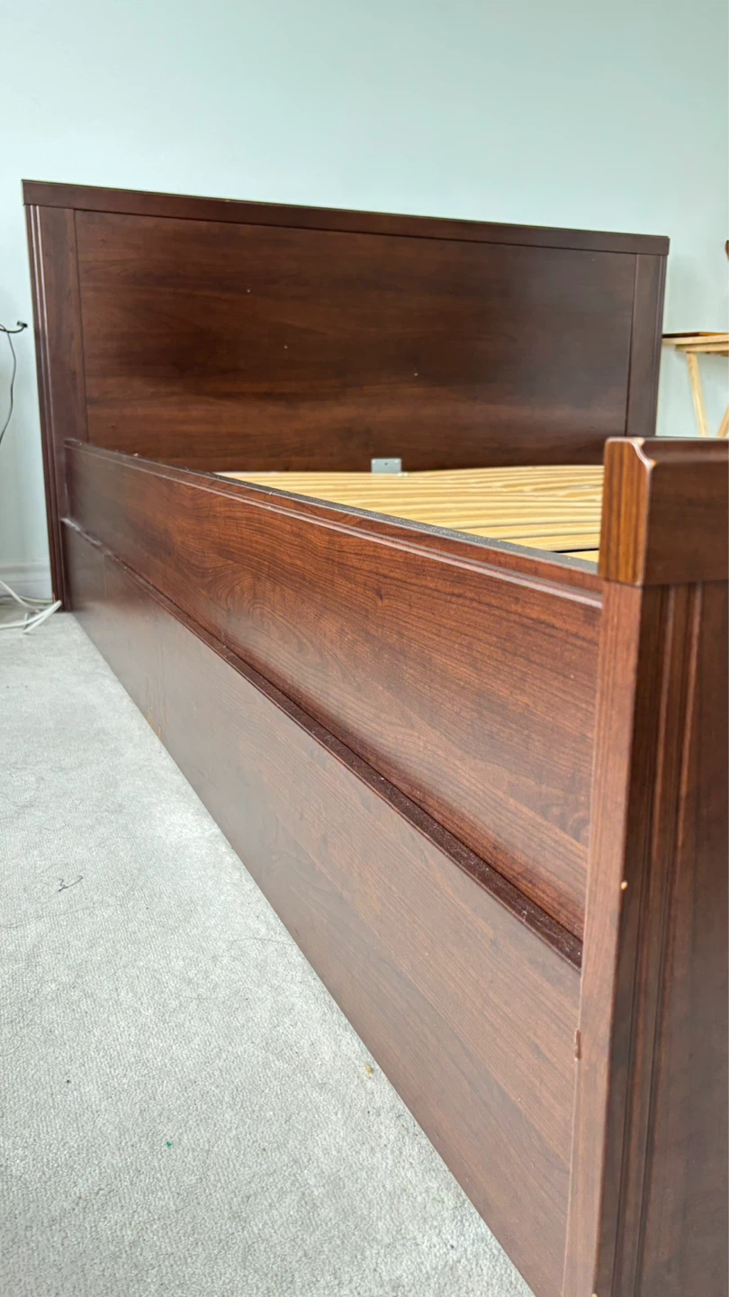 IKEA Luroy Queen Bed Frame with 4 drawers and 2 Nightstand - photo 4