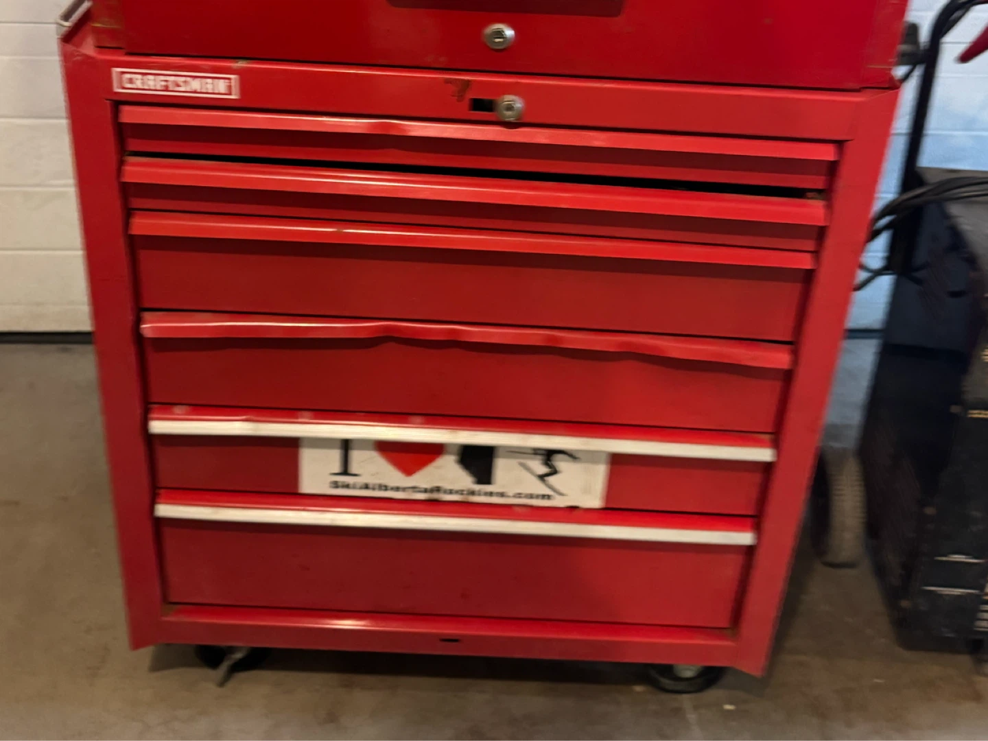 Mechanics 6 drawer Bottom Roll Cabinet on wheels with keys - photo 2