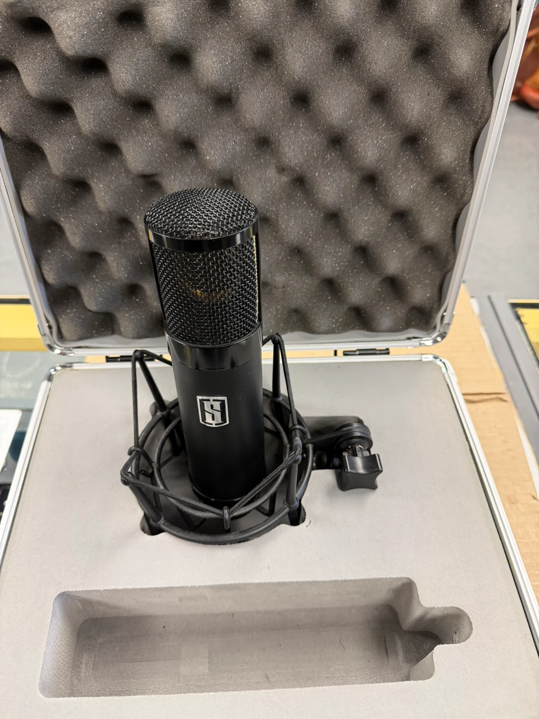 Slate Digital large Microphone. - photo 2