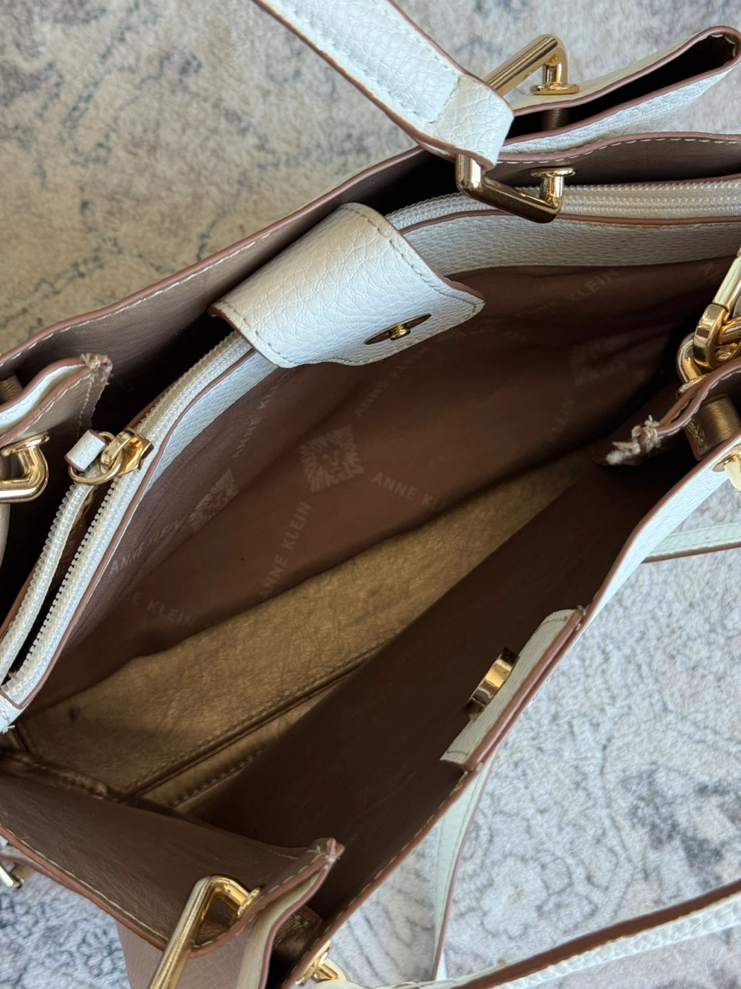 Anne Klein White Leather Satchel Handbag - photo 4