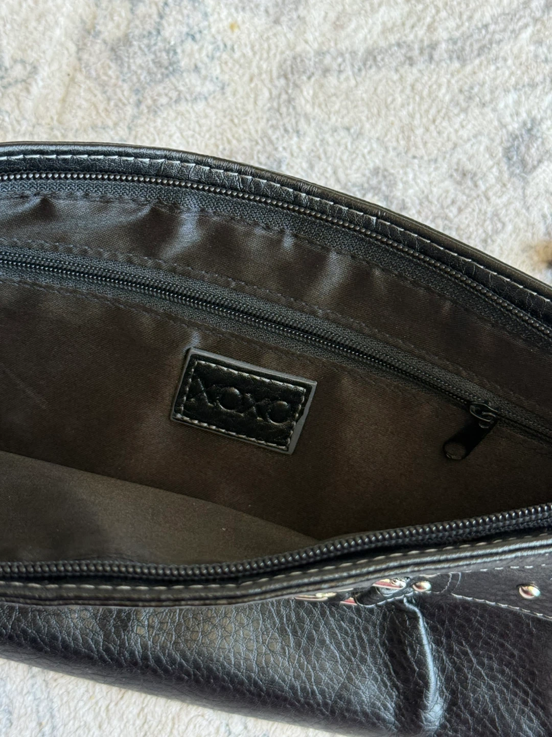 XOXO Black Faux Leather Clutch Wristlet - photo 4